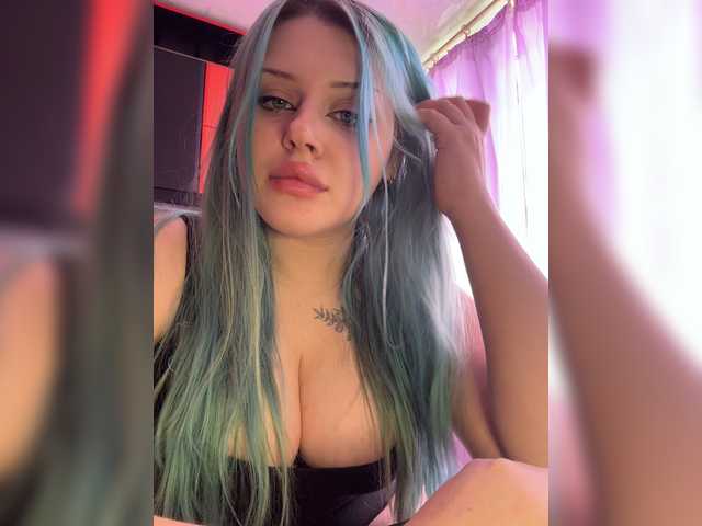 RinaPorchw live cam on BongaCams