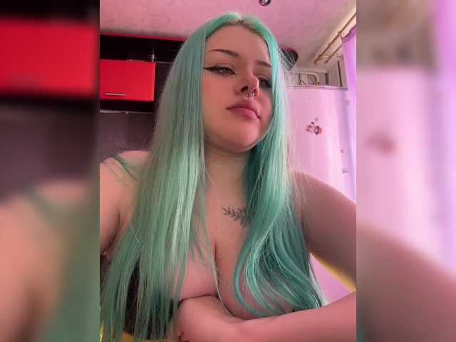 RinaPorchw live cam on BongaCams