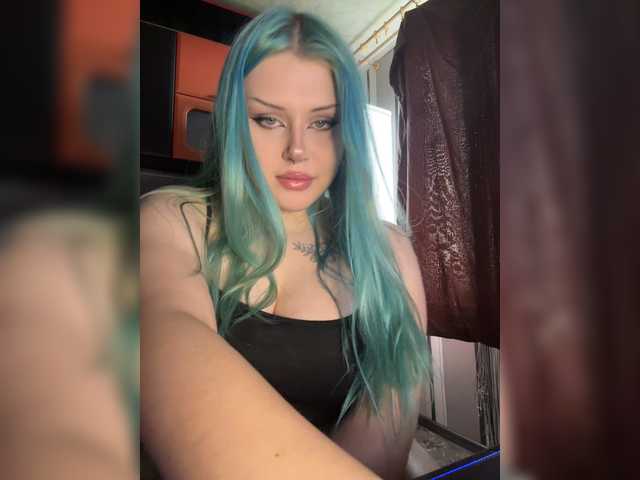 RinaPorchw live cam on BongaCams