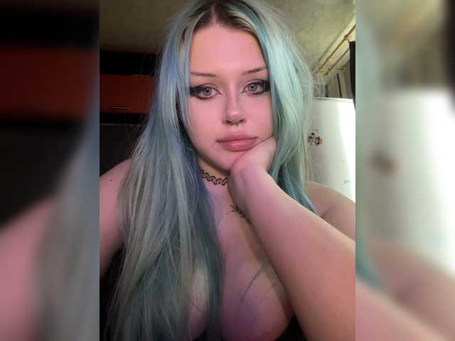 RinaPorchw live cam on BongaCams
