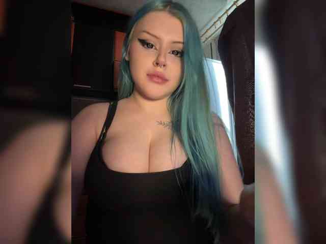 Miss_Nestle webcam