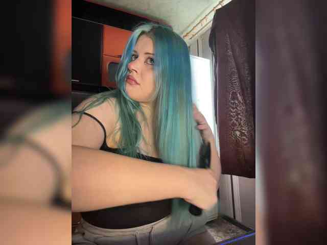 Miss_Nestle webcam
