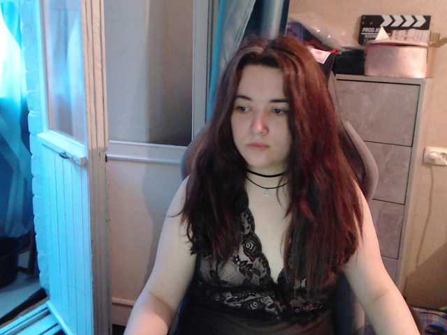 Snezhannaa live cam on BongaCams