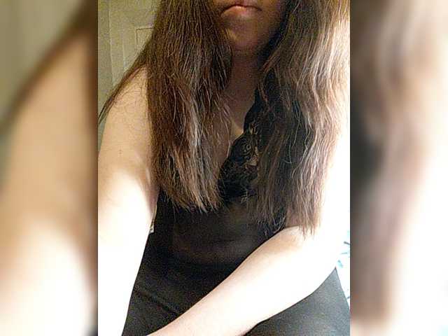 Snezhannaa live cam on BongaCams
