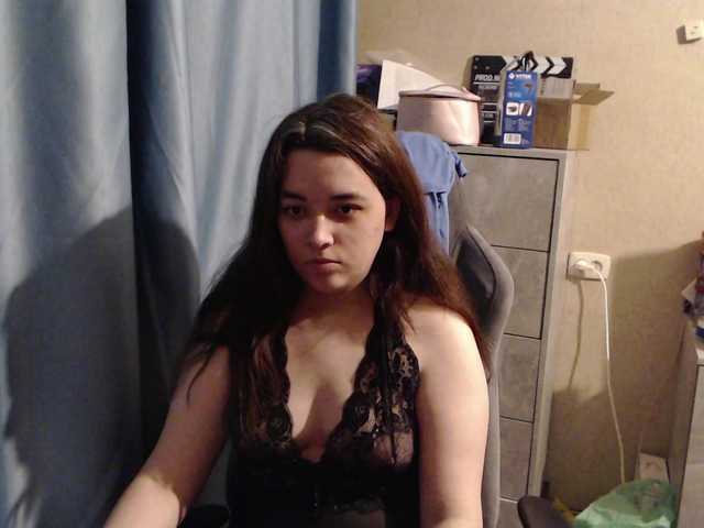 Snezhannaa live cam on BongaCams