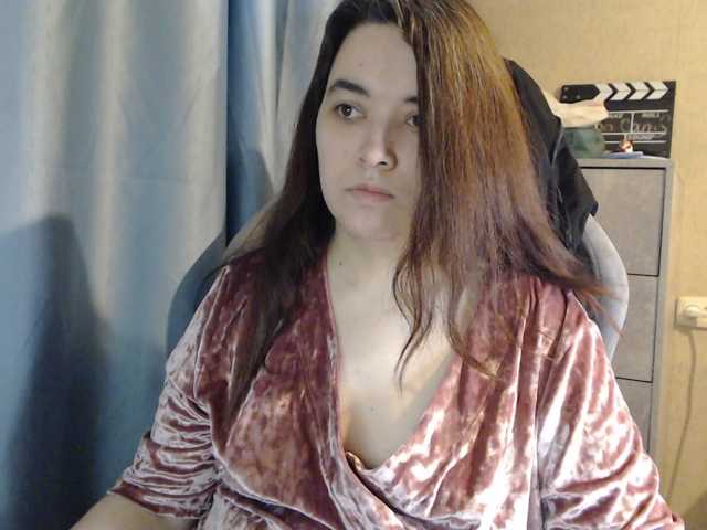 Snezhannaa live cam on BongaCams