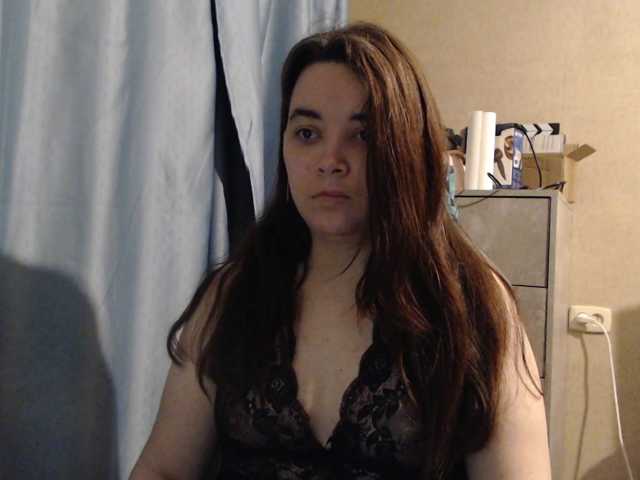 Snezhannaa live cam on BongaCams
