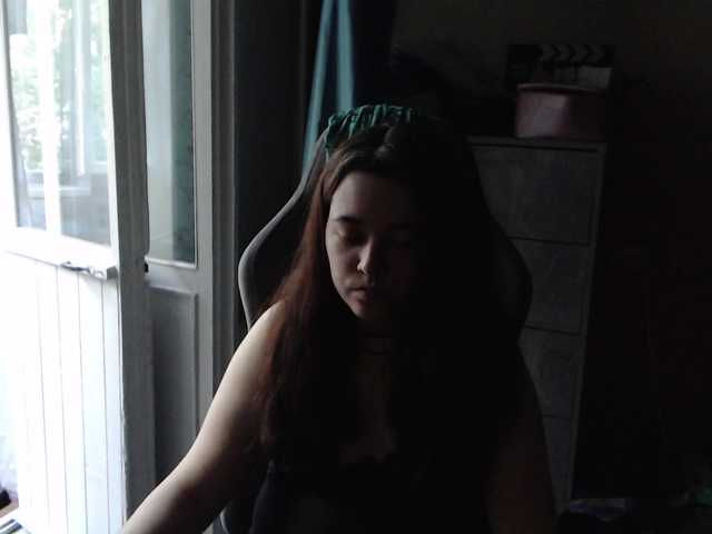 Snezhannaa live cam on BongaCams