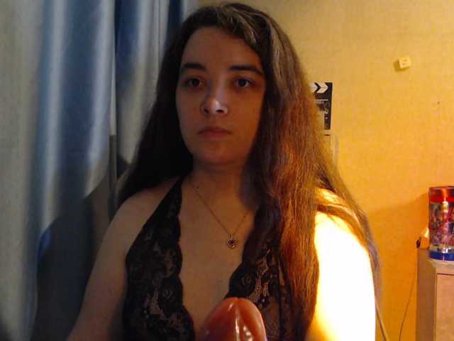 Snezhannaa live cam on BongaCams