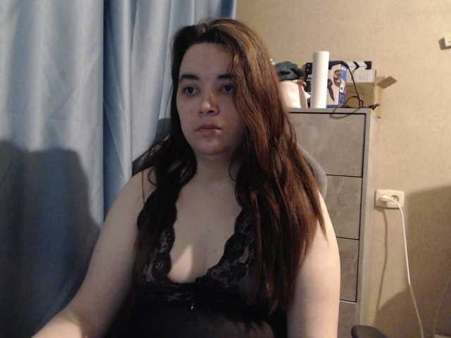 Snezhannaa live cam on BongaCams