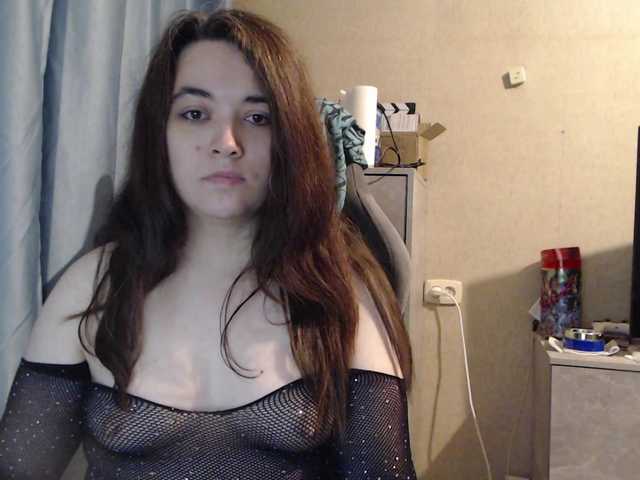 Snezhannaa live cam on BongaCams