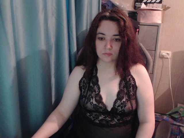 Snezhannaa live cam on BongaCams