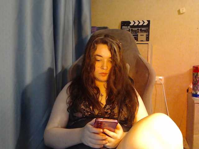 Snezhannaa live cam on BongaCams