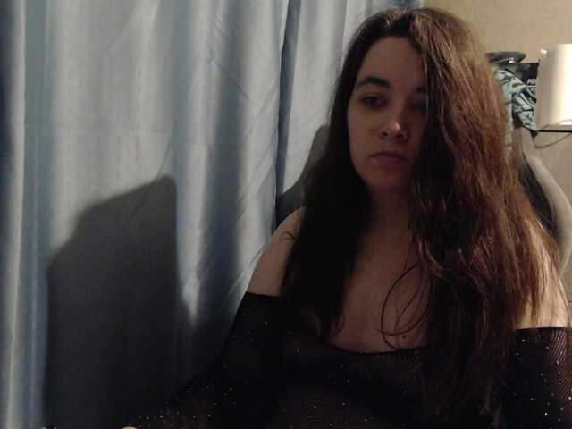 Snezhannaa live cam on BongaCams
