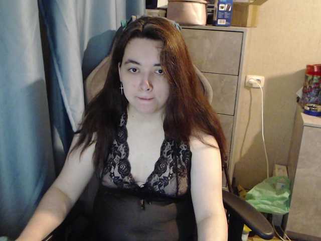 Snezhannaa live cam on BongaCams