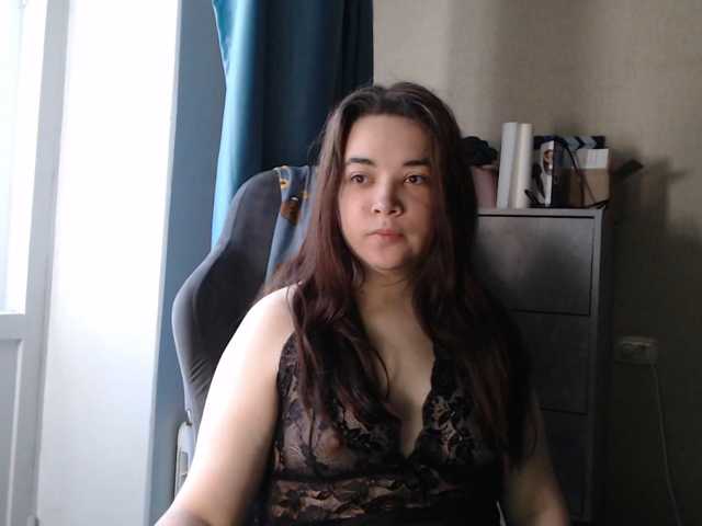 Snezhannaa live cam on BongaCams