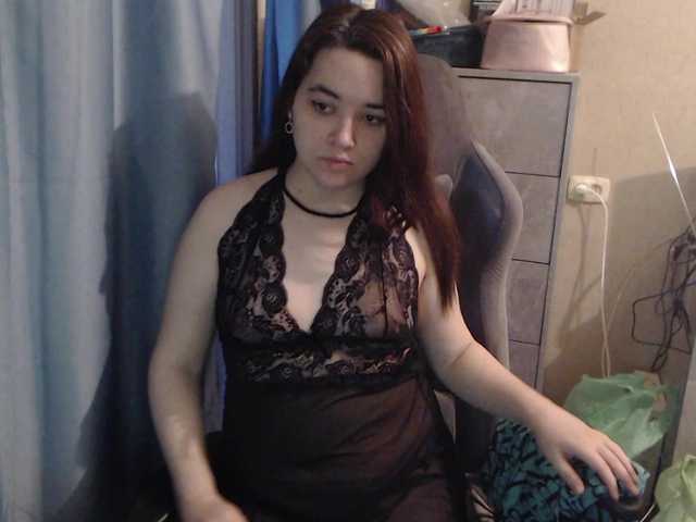 Snezhannaa live cam on BongaCams