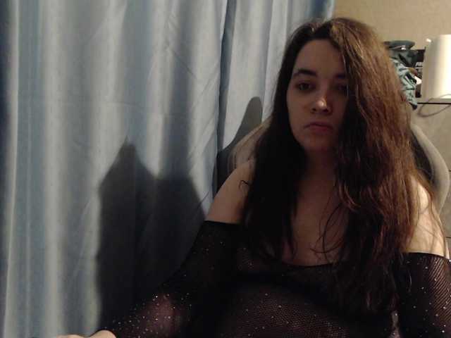 Snezhannaa live cam on BongaCams