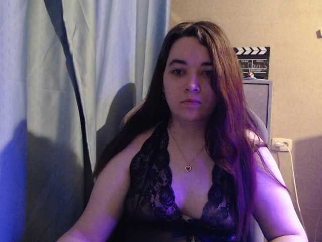 Light_Breeze live cam on BongaCams