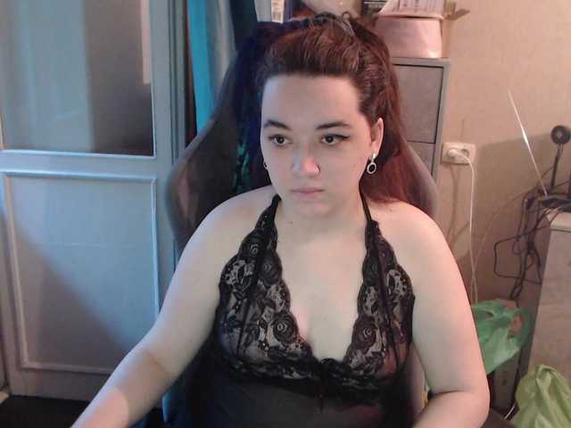 Snezhannaa live cam