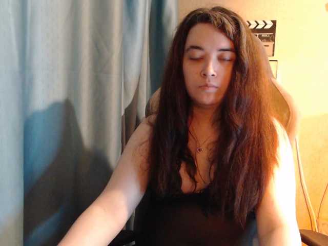 Snezhannaa, en vivo ahora en BongaCams