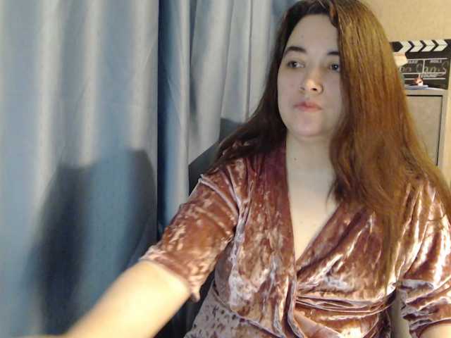 Snezhannaa live cam on BongaCams