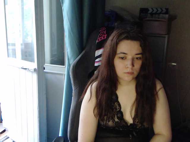 Snezhannaa live cam on BongaCams