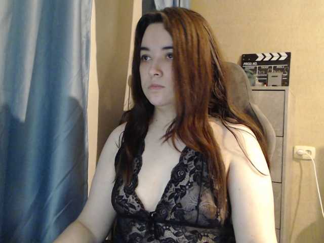 Snezhannaa live cam on BongaCams