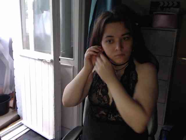 Snezhannaa Live Webcam on BongaCams