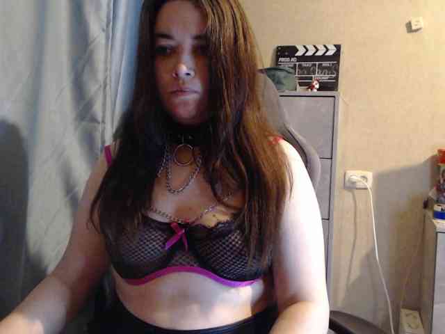Snezhannaa's webcam live show