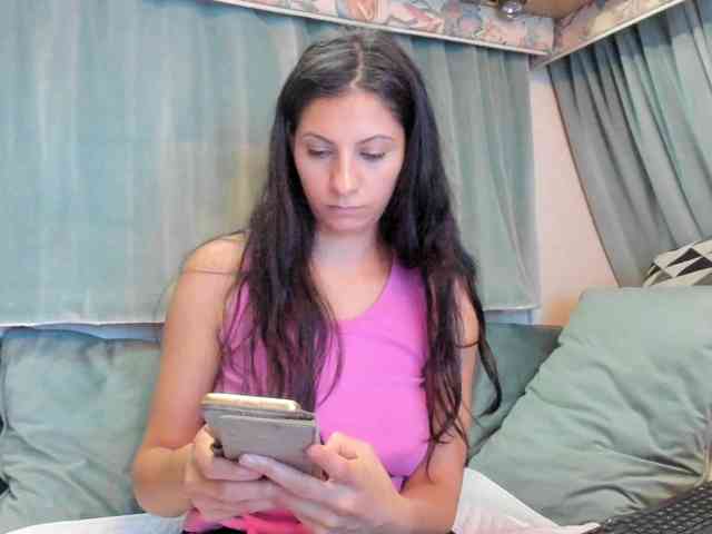 Dirty-Bya webcam