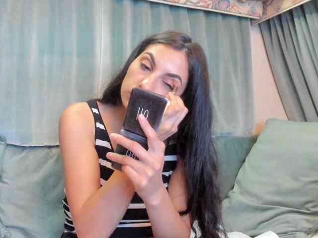 Dirty-Bya webcam