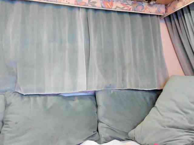 Dirty-Bya webcam