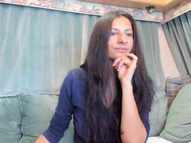 Dirty-Bya webcam