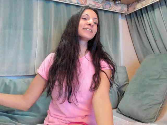 Dirty-Bya webcam