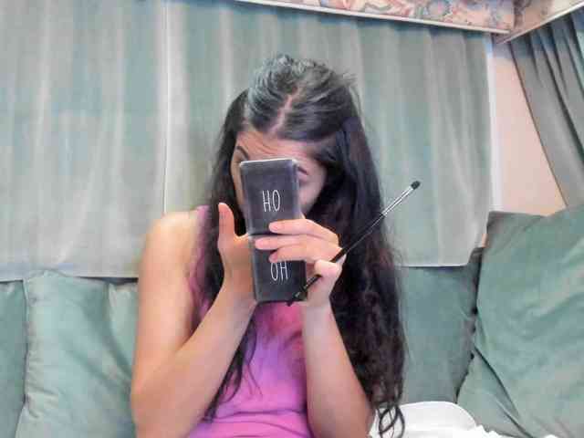 Dirty-Bya webcam