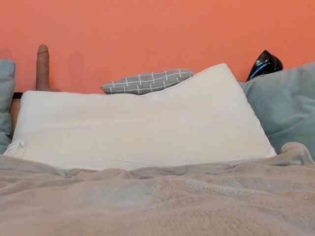 Dirty-Bya webcam