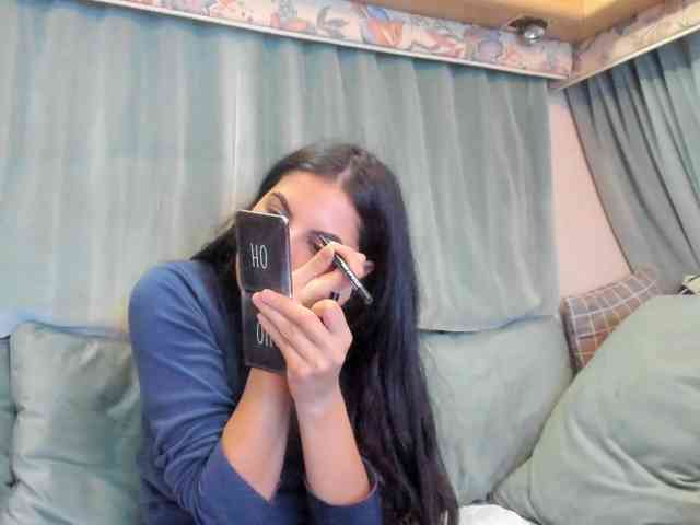 Dirty-Bya webcam