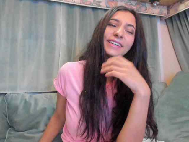 Dirty-Bya webcam
