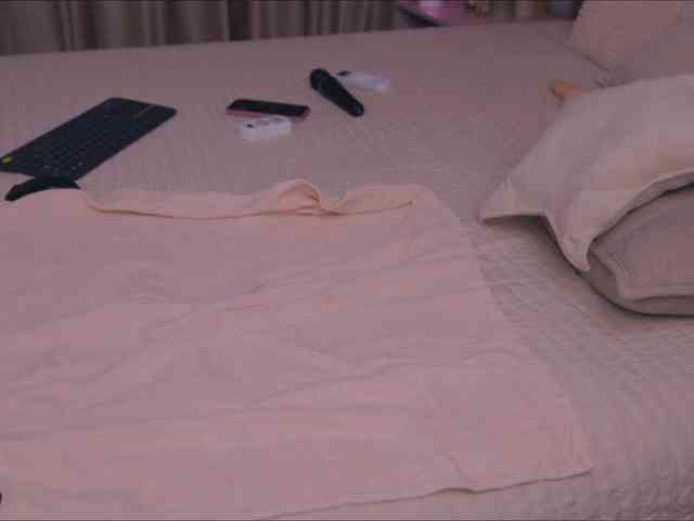 LeaEden webcam