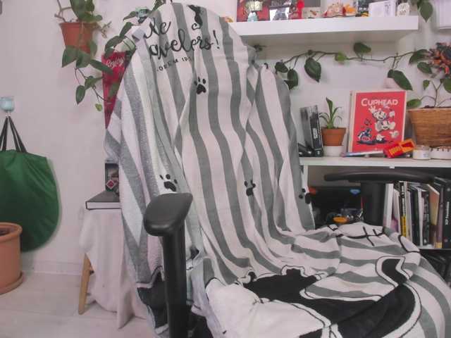 в попе у MilanaMaiden