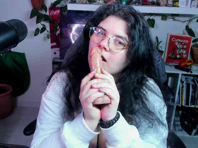 Ponchik_ponponchik webcam