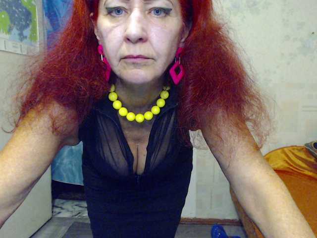 le modèle MilayaDFlow est en webcam porno dans un show sur le site bongacams, il possède les tags suivants: White/Caucasian,Redhead,Shaved