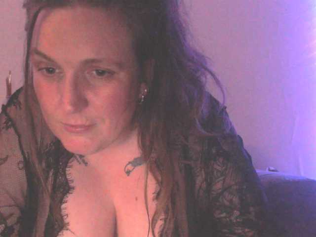 Harleyslut live cam on BongaCams