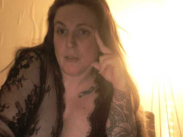 Harleyslut, en directo ahora en BongaCams