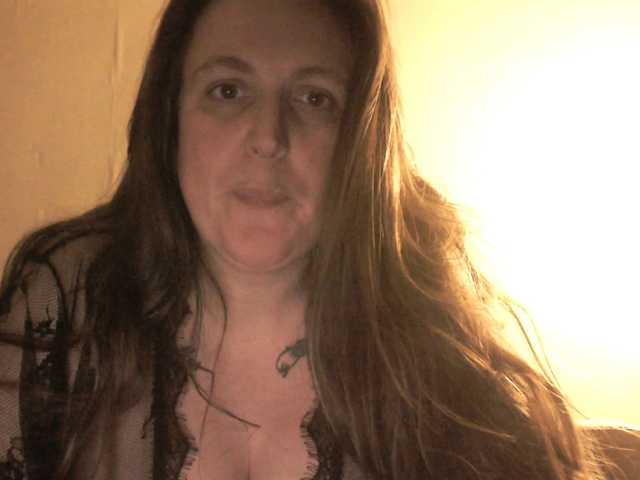 Harleyslut live cam on BongaCams