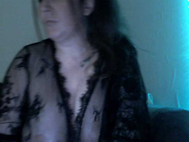Harleyslut live cam on BongaCams