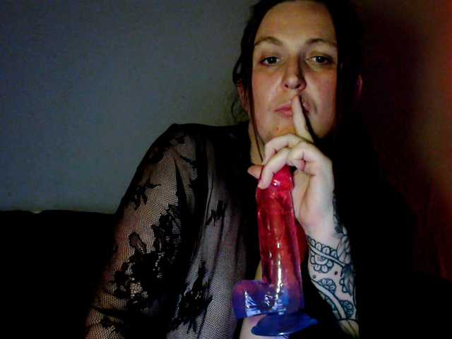 Harleyslut live cam on BongaCams