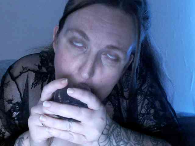Harley_Slut webcam