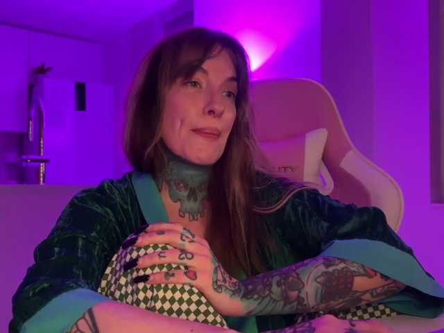 iiixbostonxiii, en vivo ahora en BongaCams